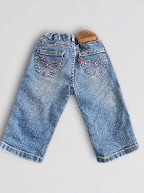 Levi's Light Blue Denim Girls jeans with Embroidered Pockets